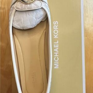 Michael Kors Cream Leather Ballet Flat with Gold Tone Logo